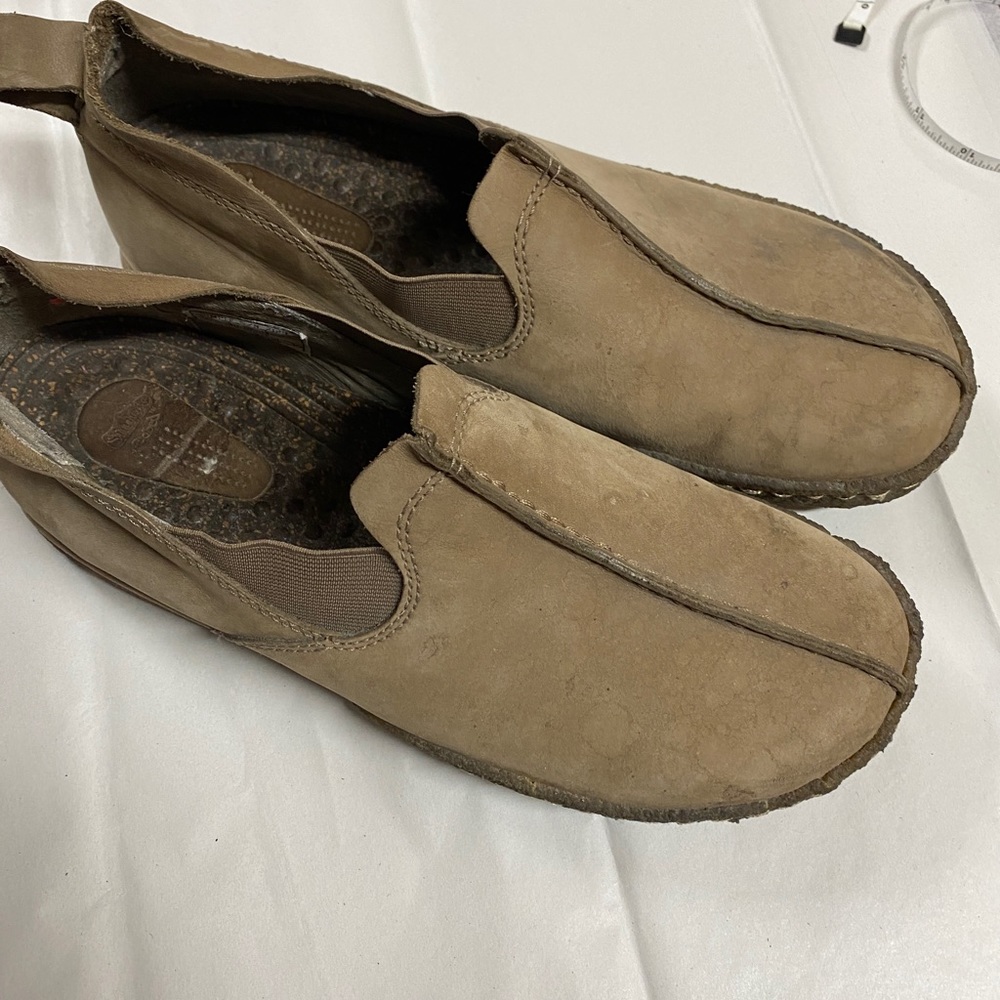 Simple Chukka Boots - Picture 8 of 14